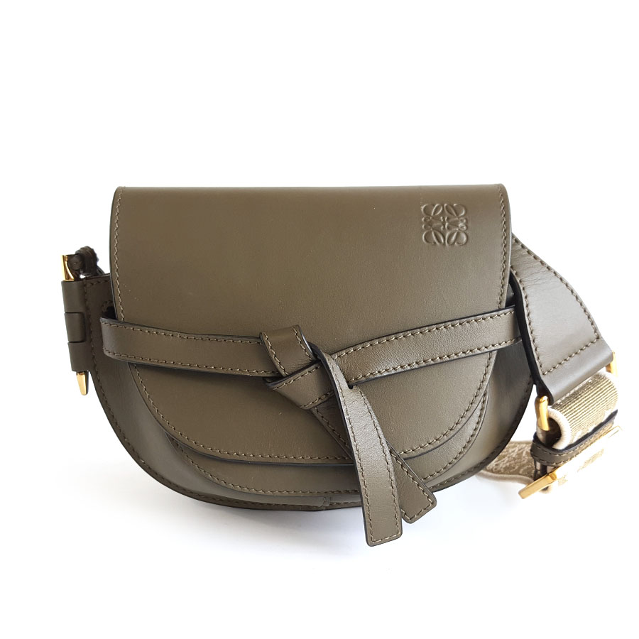 Loewe LOEWE罗意威Gate迷你绿色刺绣宽肩带Gate马鞍包单肩斜挎包女士 - 95新