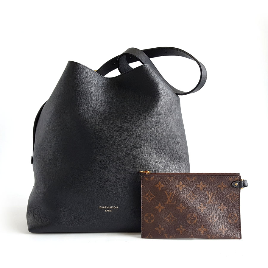 Louis Vuitton LV路易威登M24856中号黑色全皮Low Key Hobo水桶包单肩包女士 - 95新